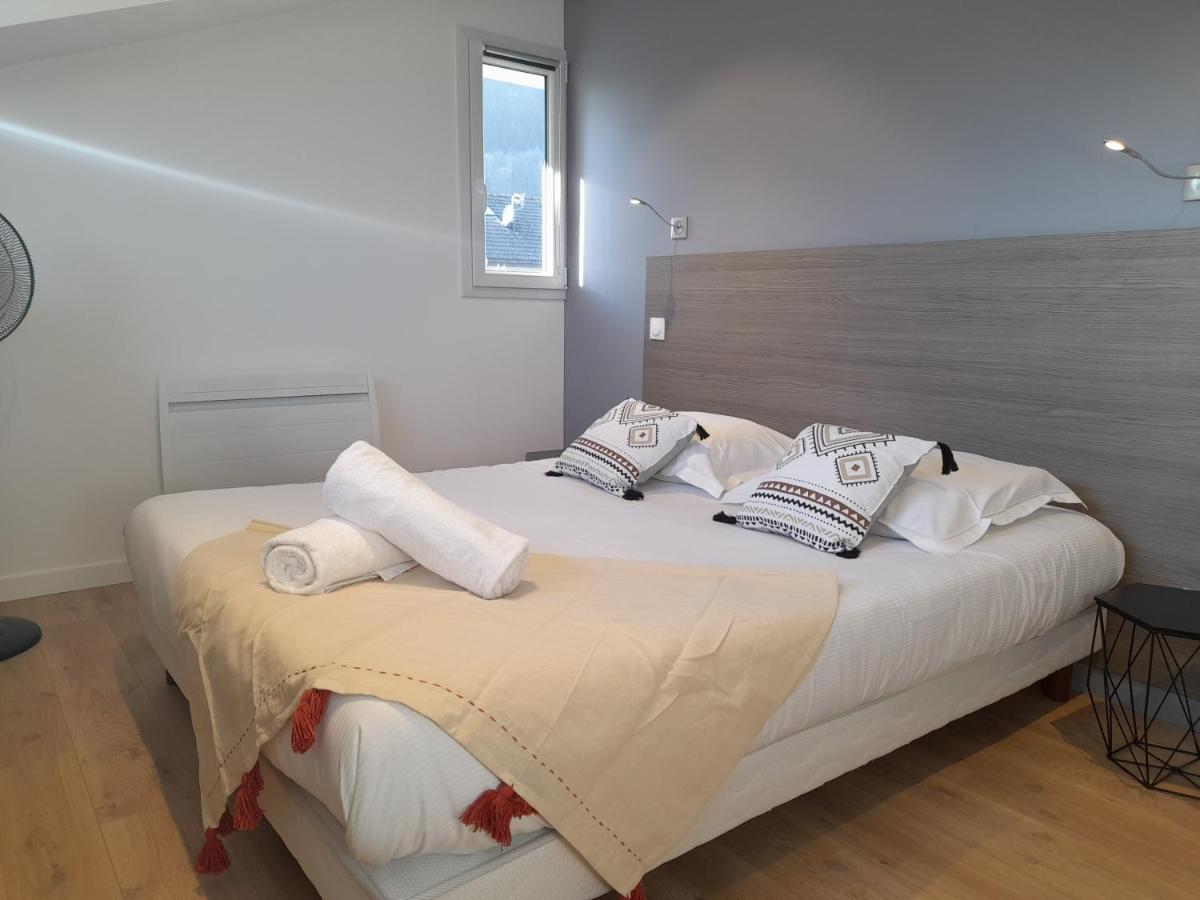Appartement Thiou 塞夫里耶 外观 照片